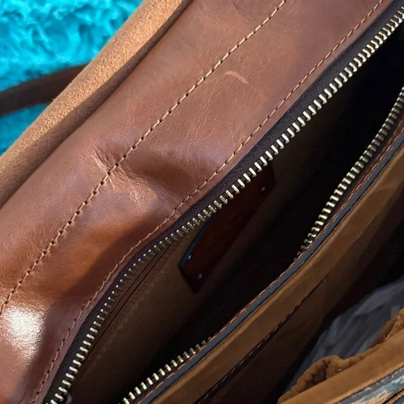 NWT Patricia Nash London Leather Saddle Bag European Map Print Shoulder Bag - Picture 3 of 9